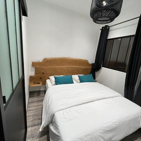 Appartement 4 Personnes Centre De Condom Exteriör bild