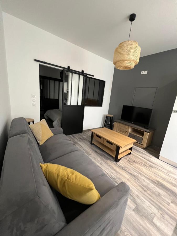 Appartement 4 Personnes Centre De Condom Exteriör bild
